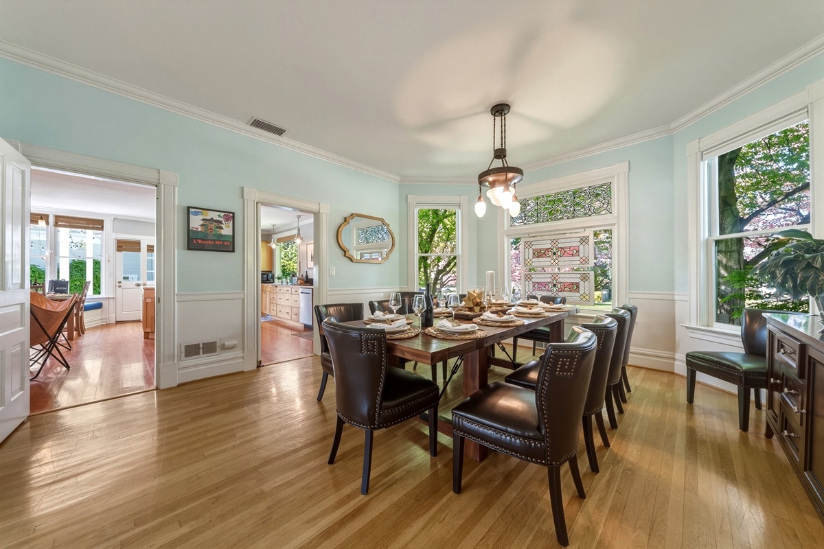 Large dining table comfortably seats12 guests, making it perfect for shared meals, celebrations, and long evenings spent together.