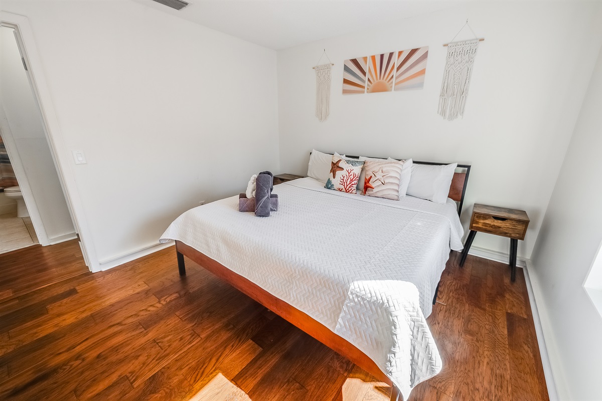 Stunning Bedroom ✨ Beautifully Decorated 🛏️💫