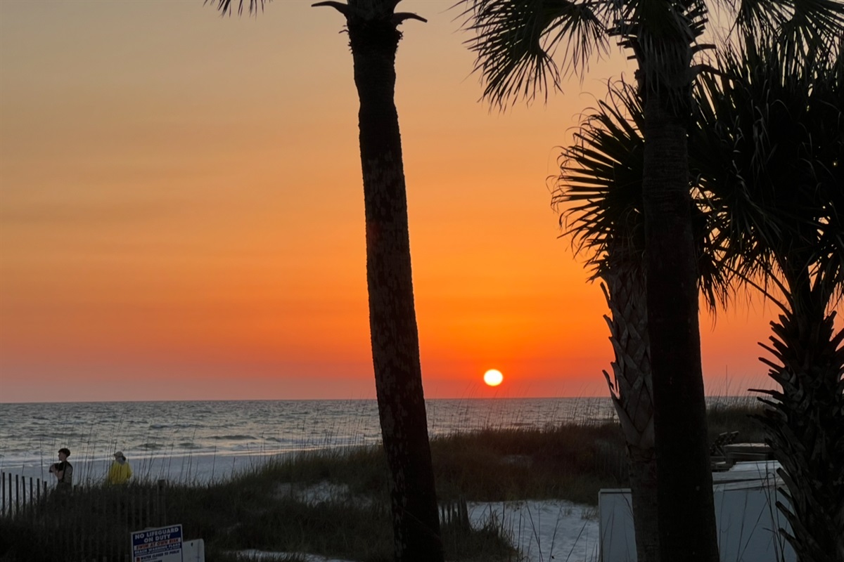 Enjoy beautiful sunsets at Horizon South!