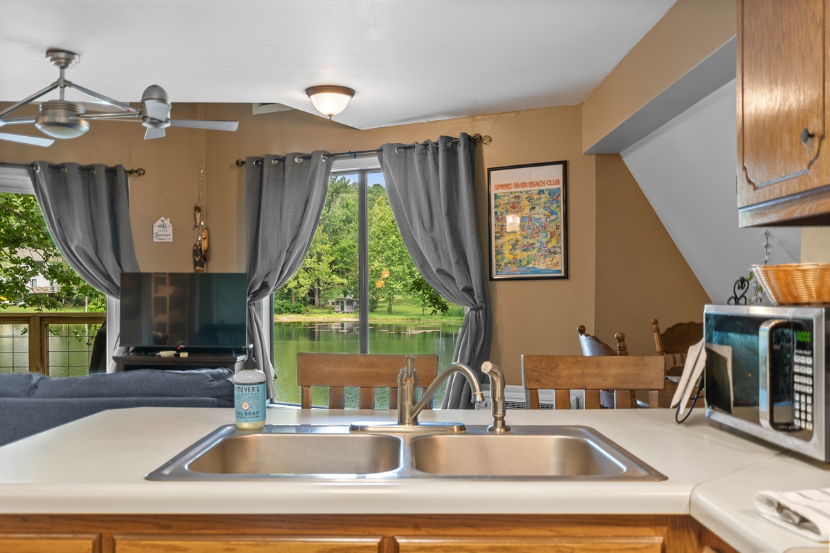 Nice open concept 1st floor