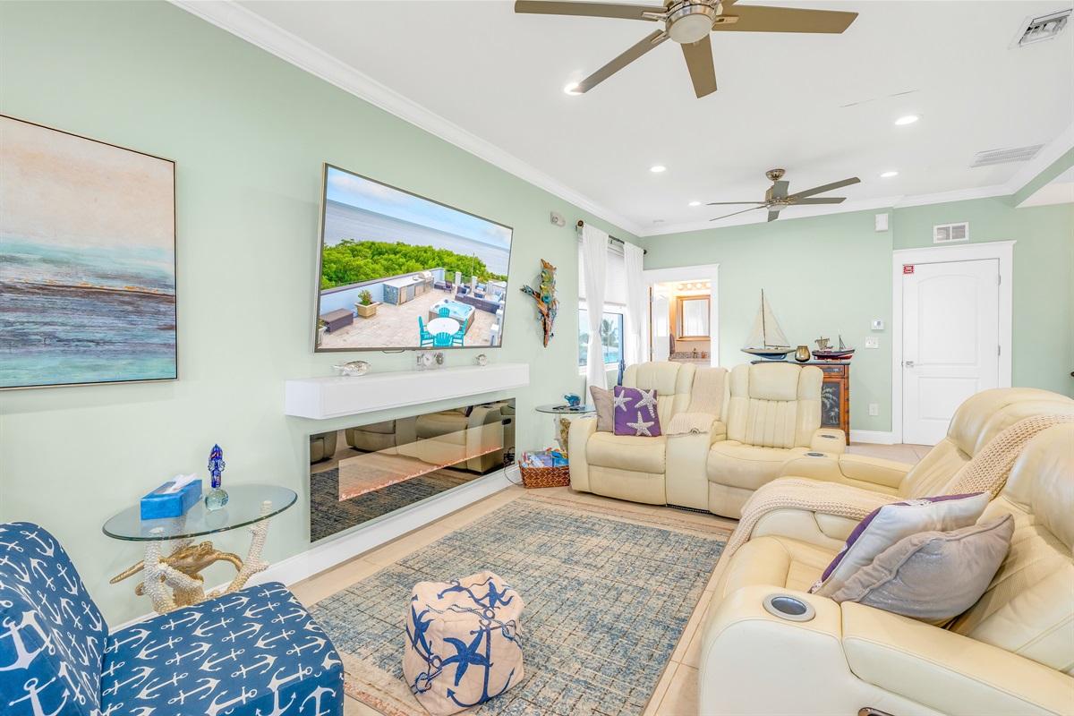 Movie night in the Keys, on the big screen.