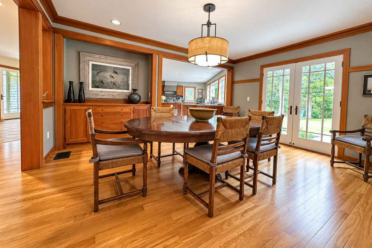 Dining room with French doors