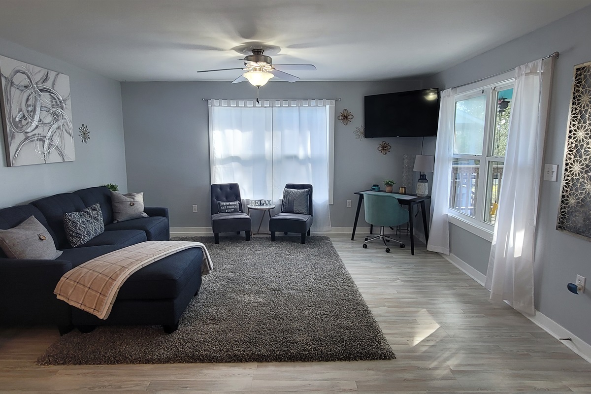 Livingroom-comfortable seating