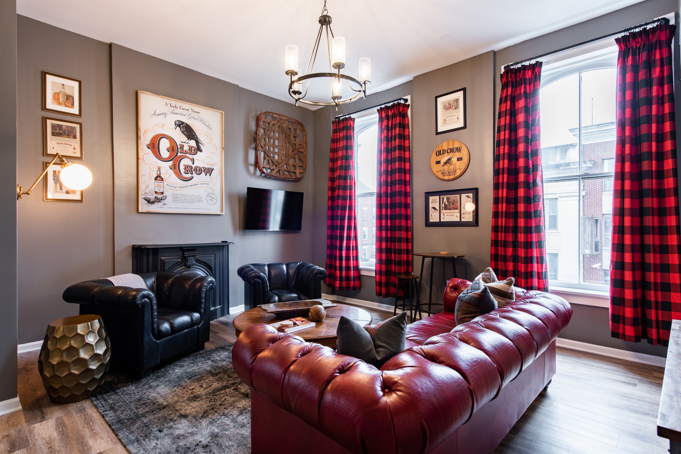 Old Crow Living Room
