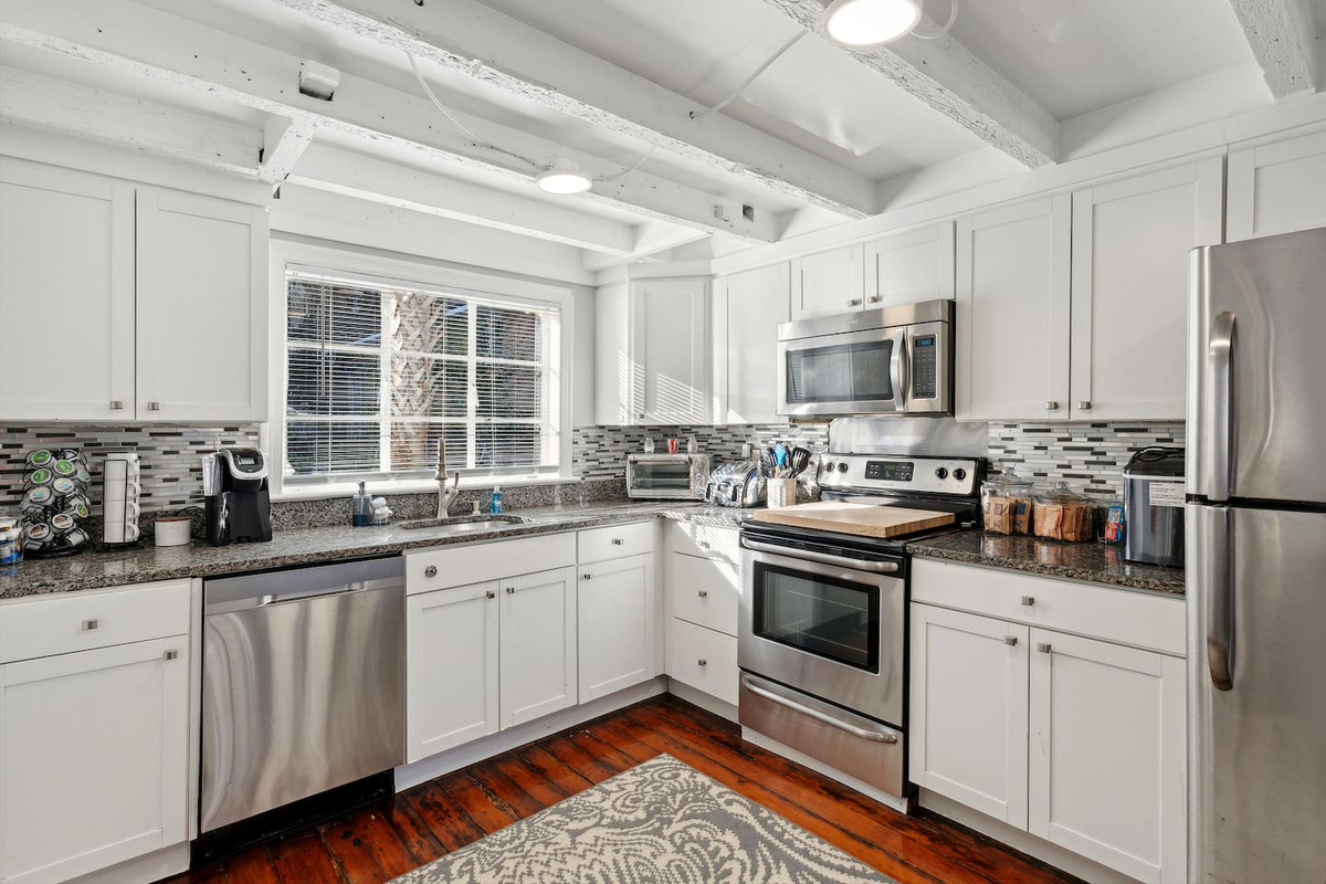 Kitchenette