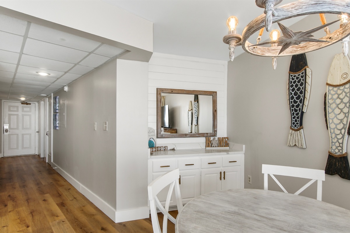 Dining table and extra service area