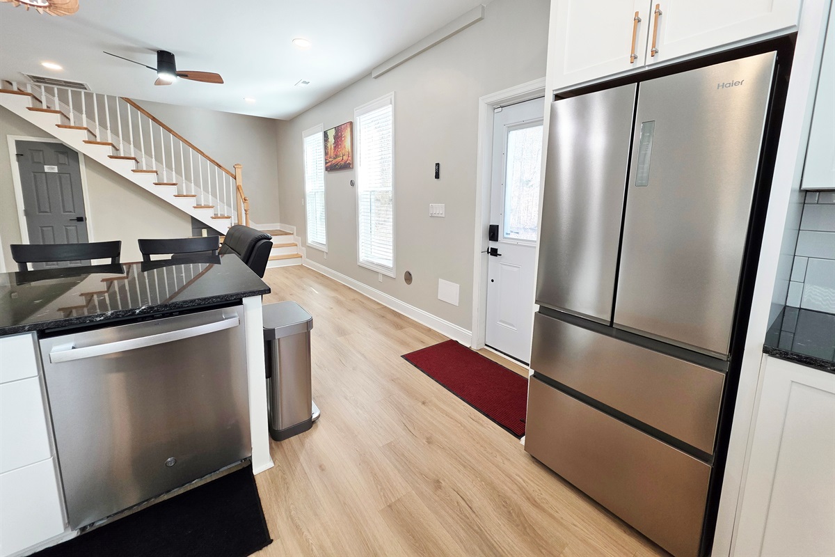 Kitchen - Fridge & Dishwasher