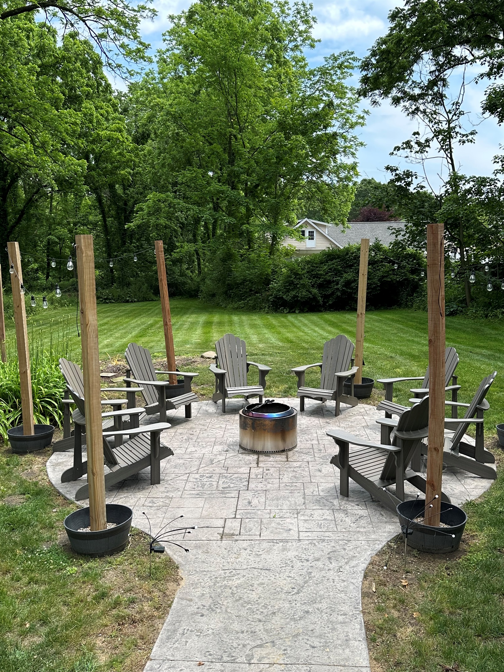 Large, Peaceful Back Yard