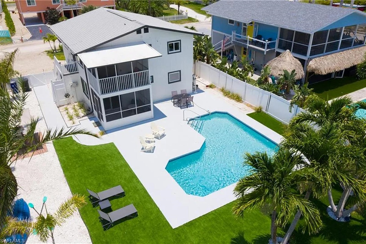 Aerial View Back Yard