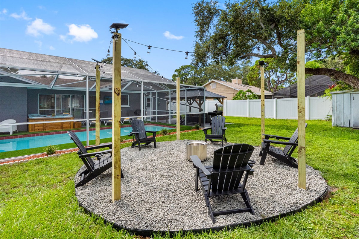 Whether it’s wine and laughter or hot cocoa and quiet conversation, this fire pit setting is designed for connection and comfort.