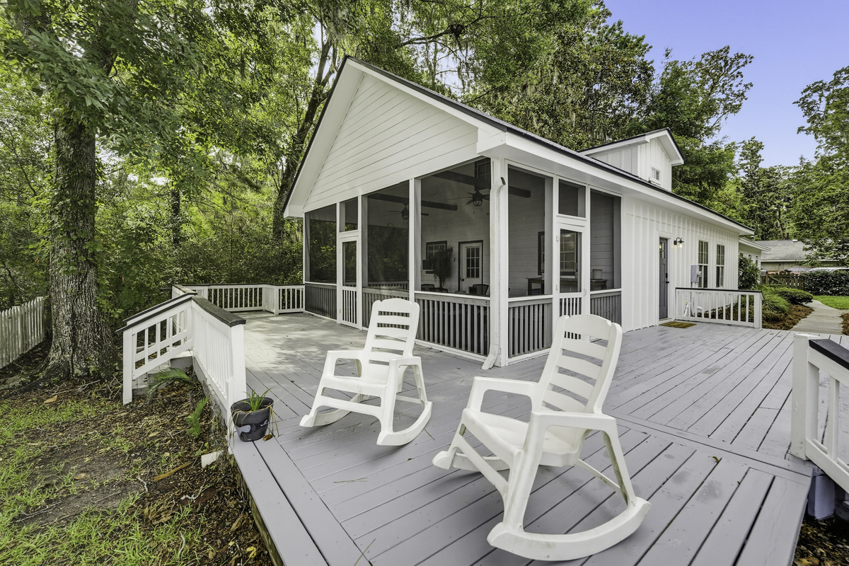 Deck