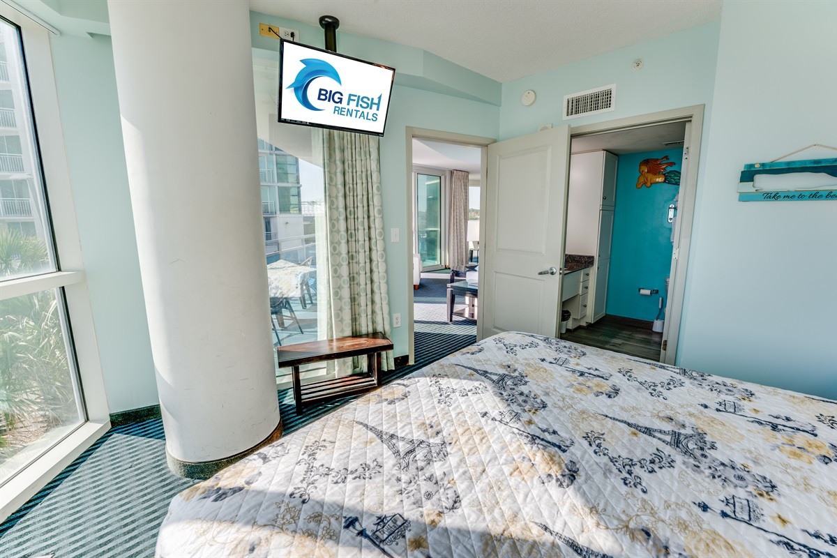 Beautiful Bedroom with Amazing Views 🌊☀️