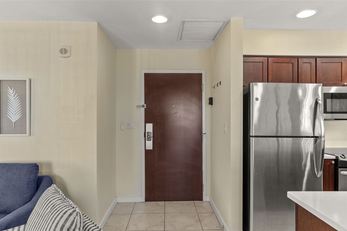 Condo Entry From Foyer