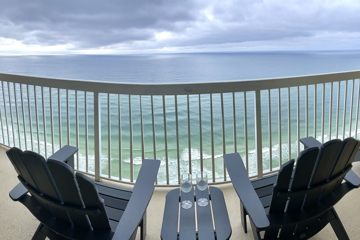 Watch Amazing Sunsets from this balcony