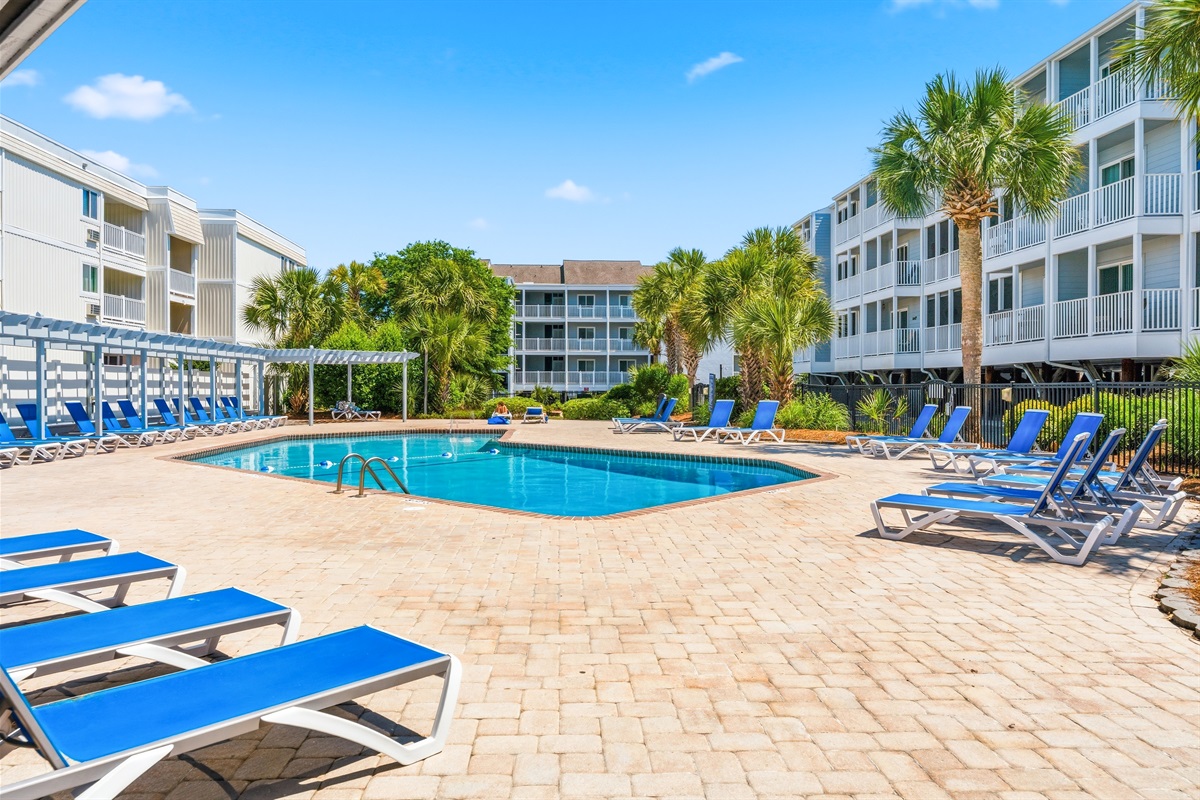 Lovely Outdoor pool and sun bathing area