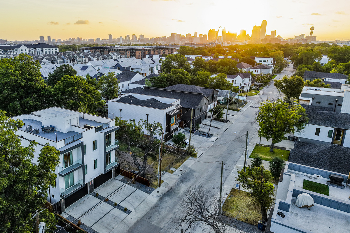 Stunning sunset views over Dallas from your private terrace await!