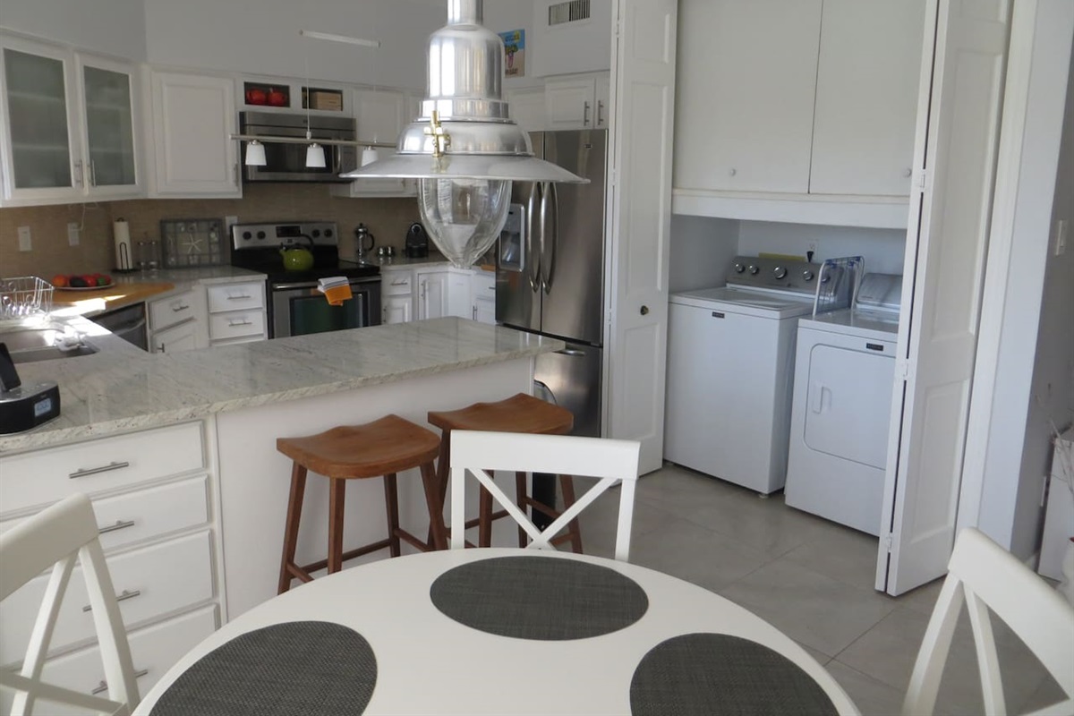 Full size washer & dryer