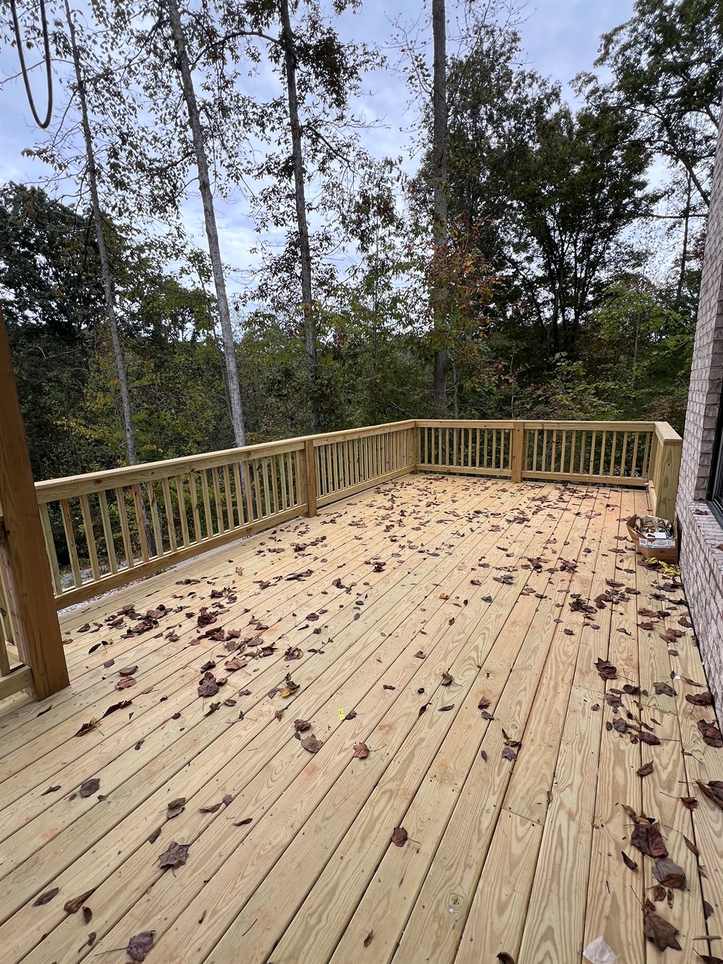 Huge deck on lower level.