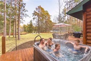Sherwood Shores Cabin — Central Wisconsin vacation rental near Sand Valley