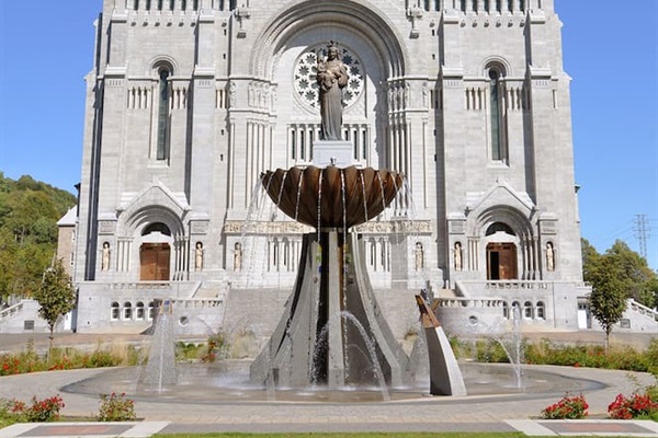 La Basilique Sainte-Anne !