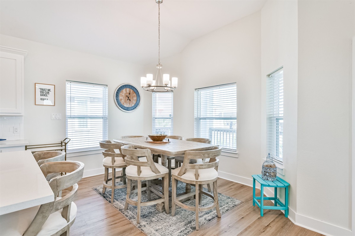 Dining Area seats 8