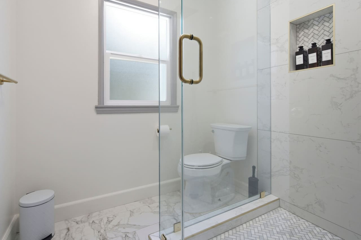 Every detail, from the elegant bathroom to the stylish furnishings, was designed with comfort and charm in mind.