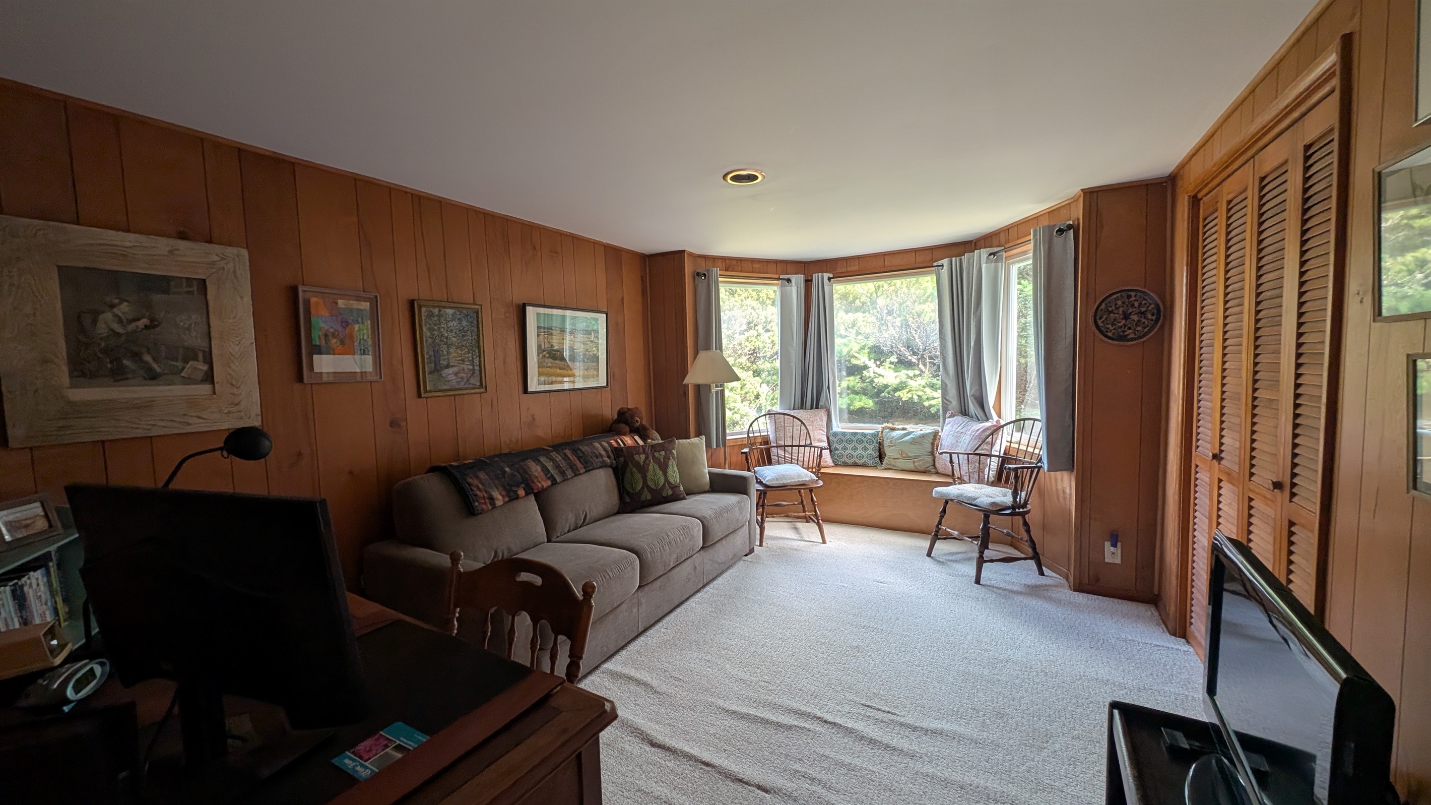 office - sofa sleeper