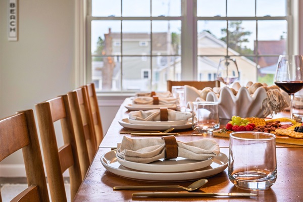 Enjoy meals together in a dining area designed for comfort and connection!