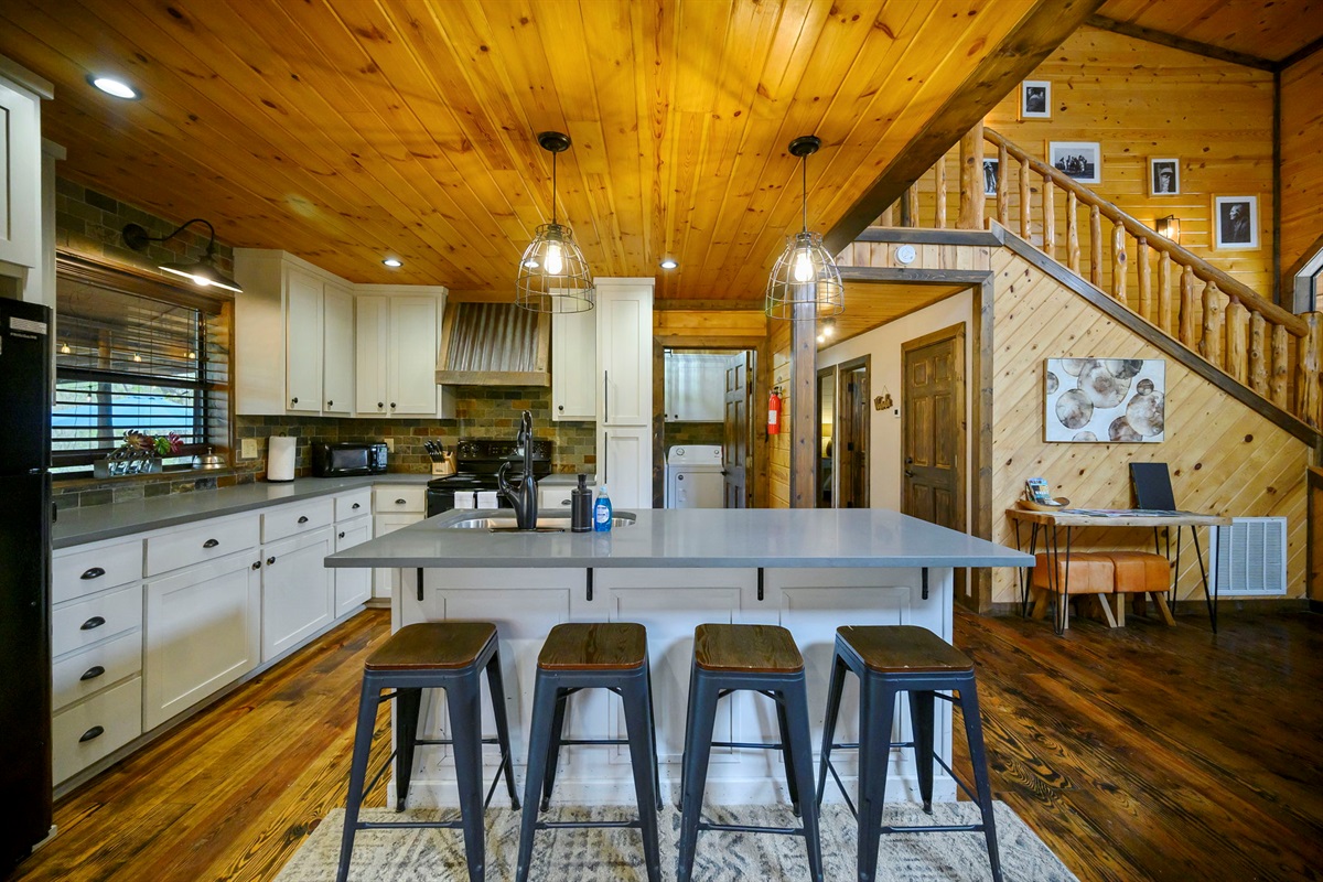 Kitchen Island Bar Seats 4