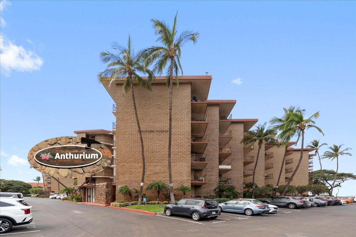 Maui Dream is located in the Anthurium Building with convenient free parking on the north side of the building.