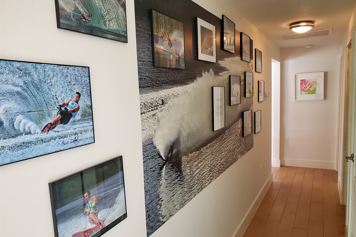 The '41-0ff Wall of Water-skiers' - pro level skiing at its best!
