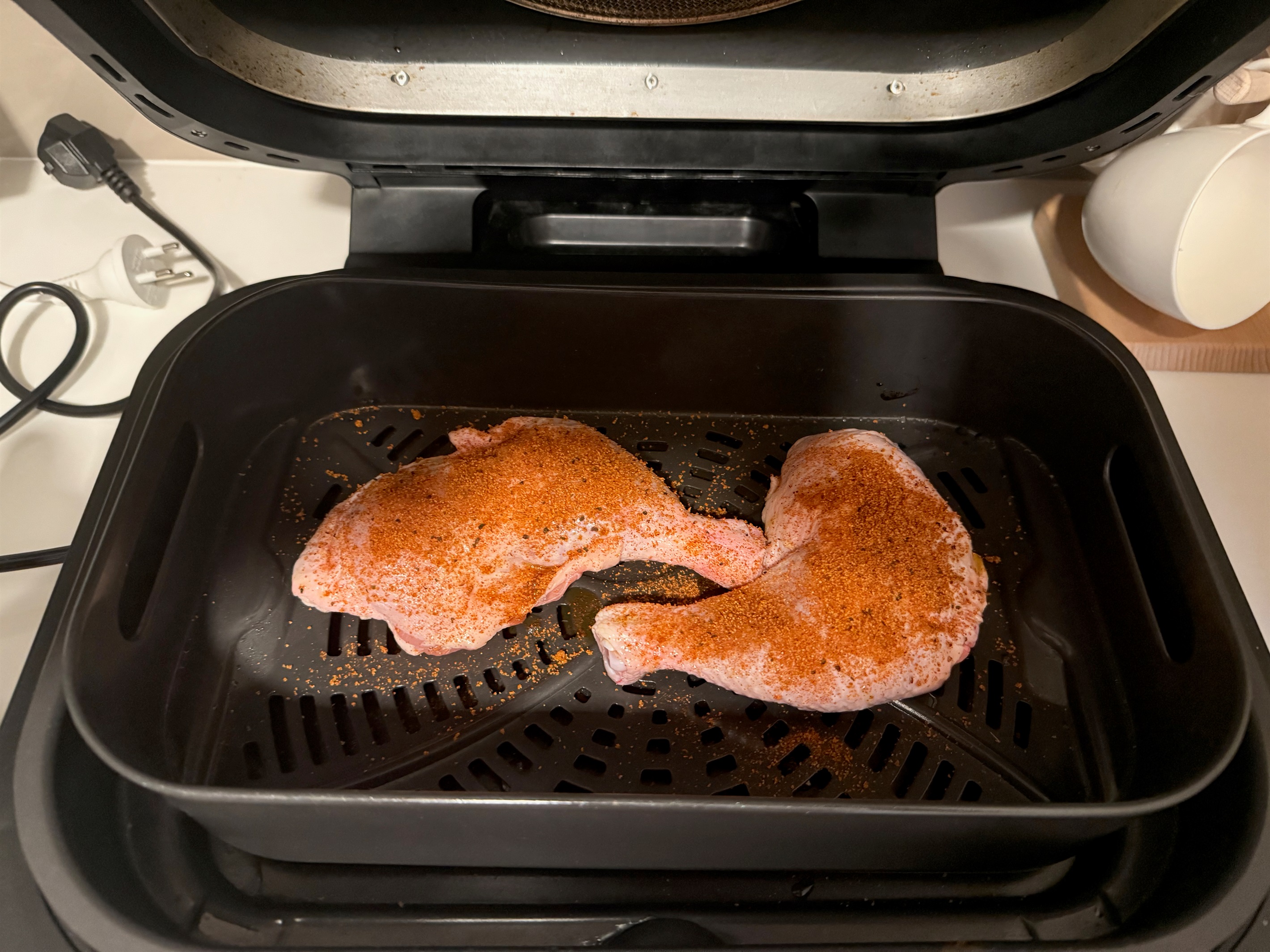 The Ninja® Foodi® Smart XL Grill that sears, sizzles, and air fry crisps.