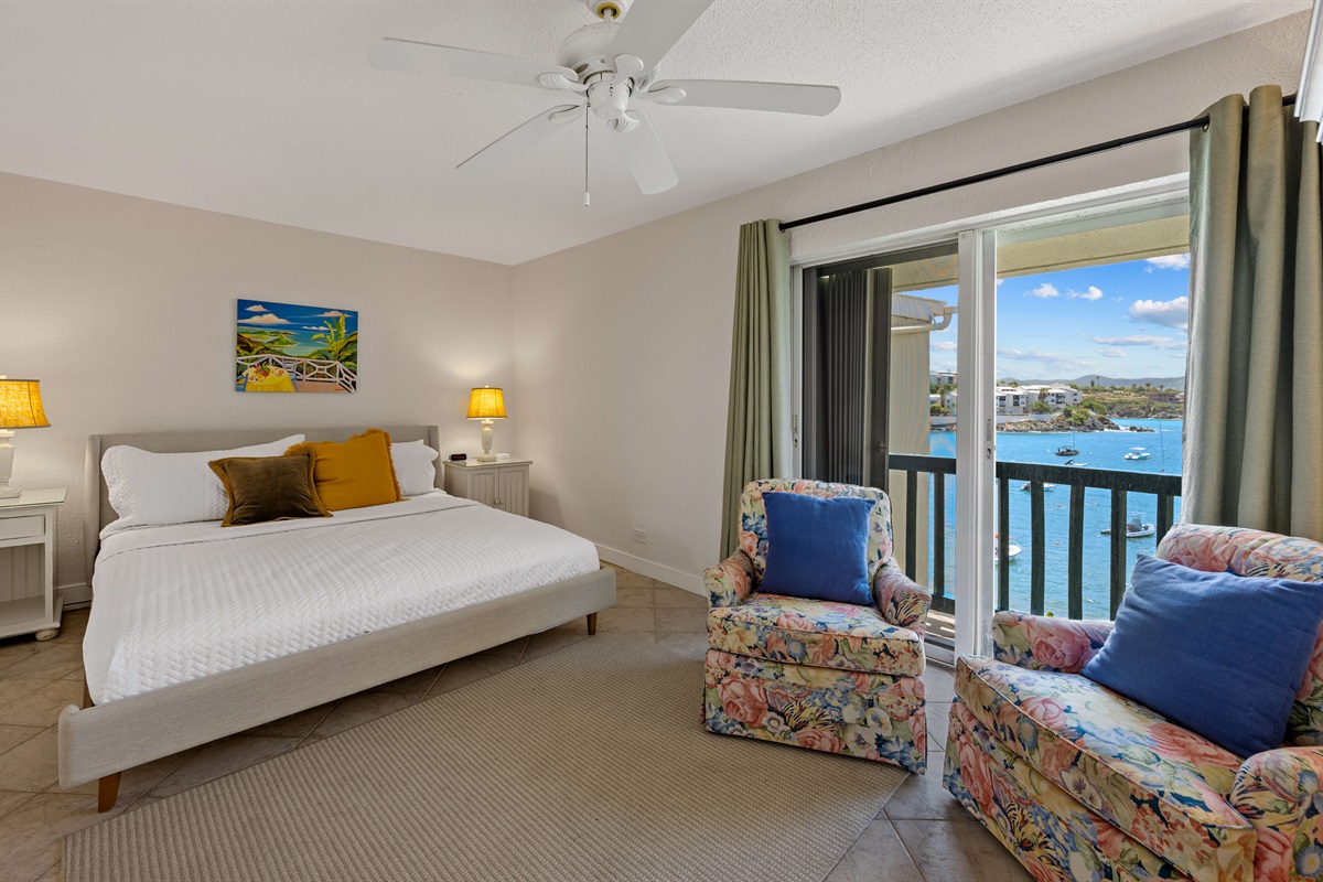 King bed overlooking the bay