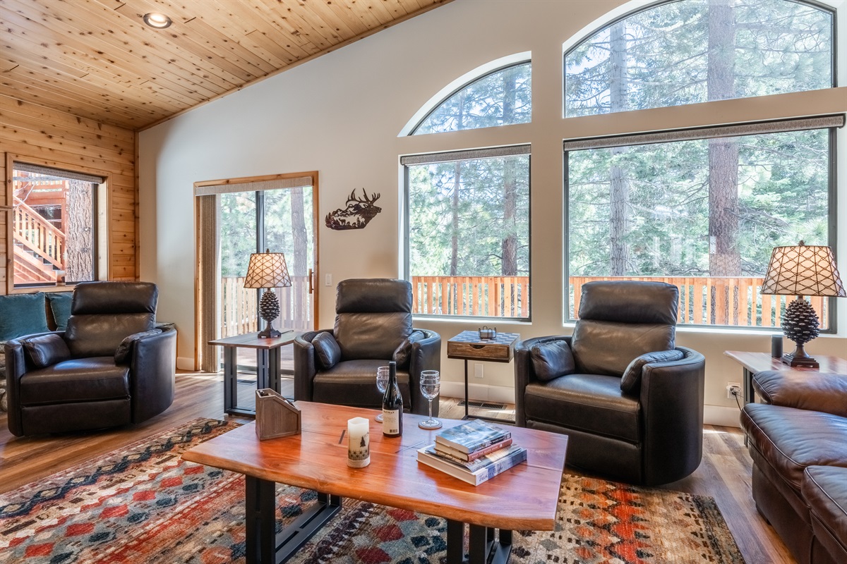 Living room with very comfortable recliners