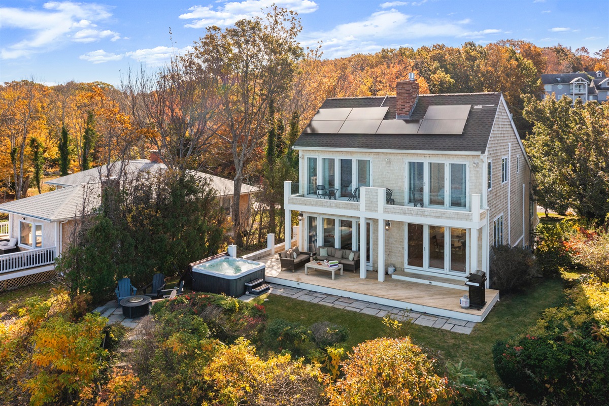 Discover the charm of Blue Haven at Plymouth Shores, your home for a refreshing escape