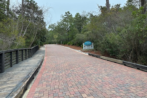  Creek Park at Magnolia offers a warm, coastal welcome—perfect for morning coffee strolls, kids riding bikes, or evening walks under the pines. The lush, quiet setting creates a peaceful retreat just steps from the pool and beach. ✨