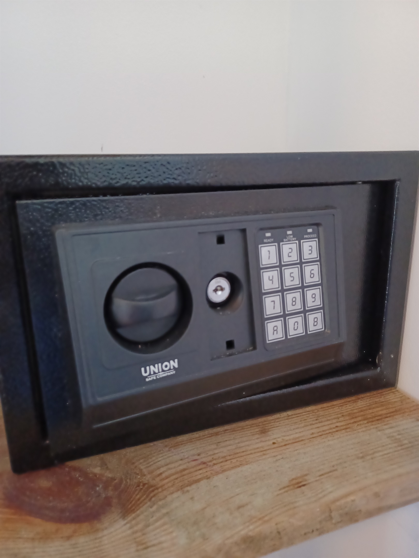 Starfish bedrrom safe