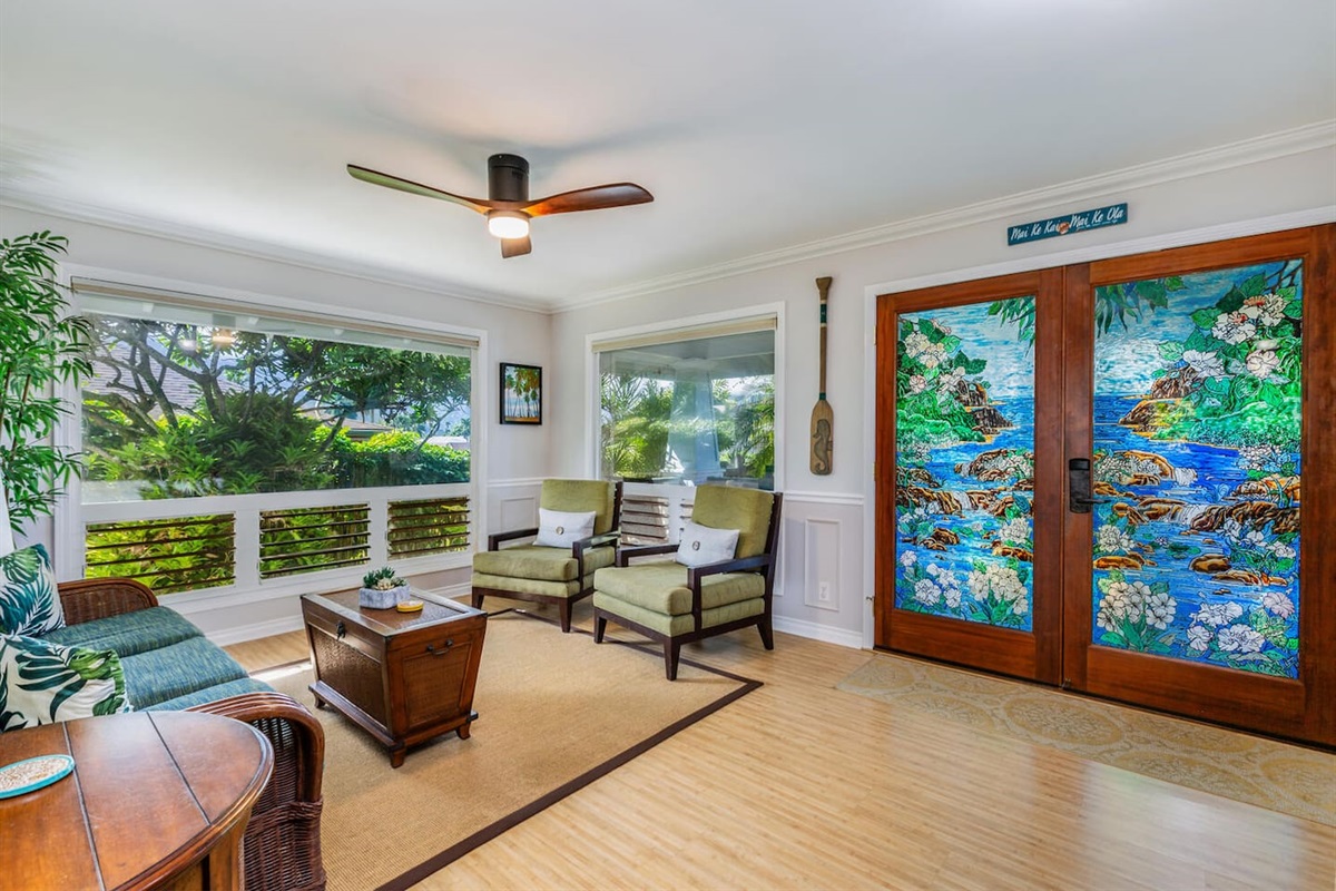 Front Entry with 1st living area in Lani Hanalei Home