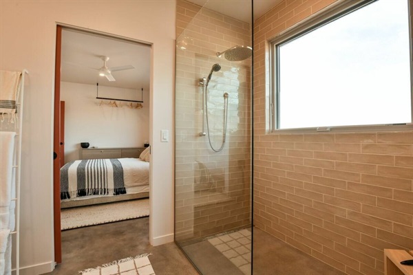 Guest Ensuite Bathroom