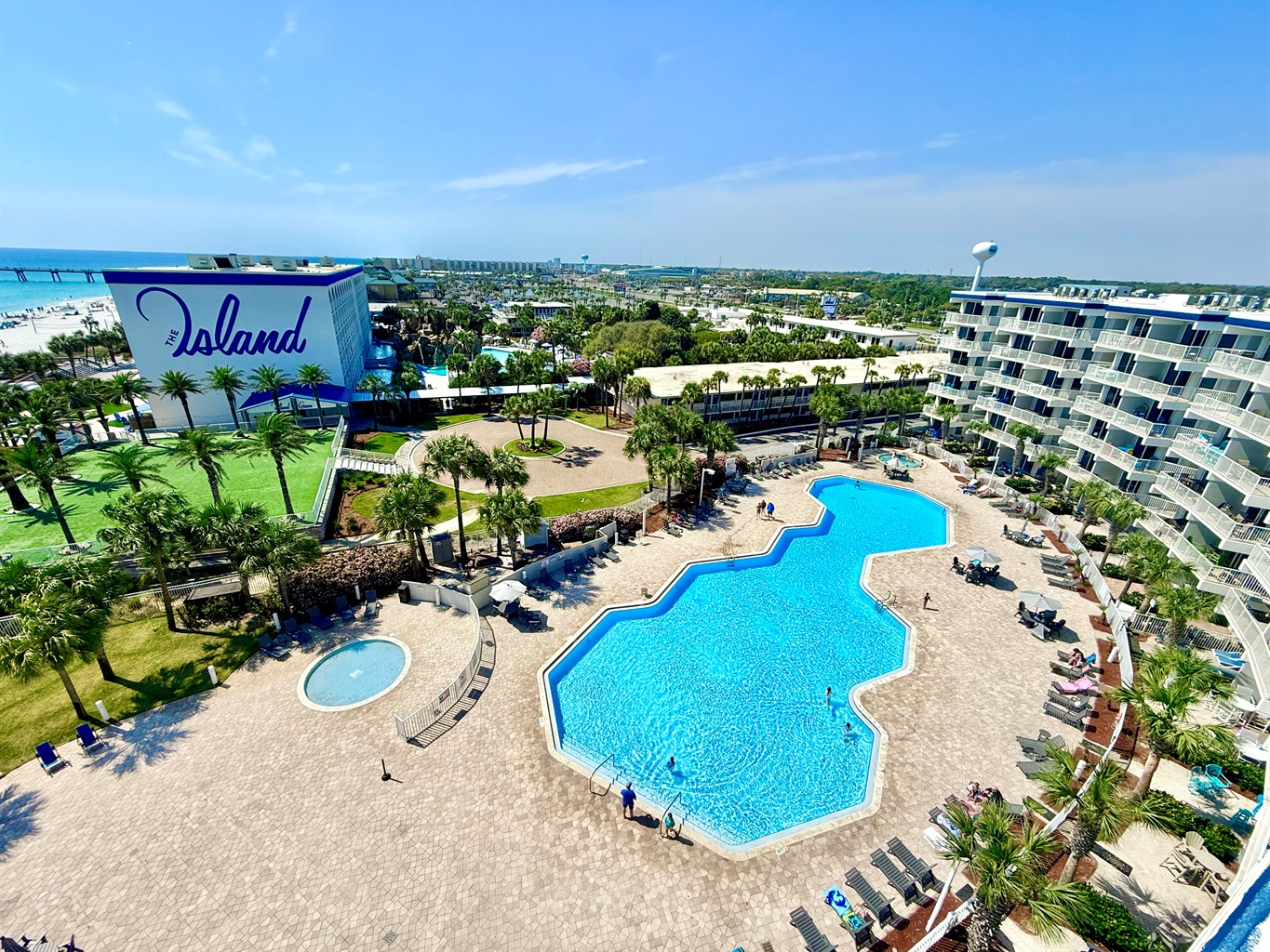 Destin West Gulfside: Main Pool Deck