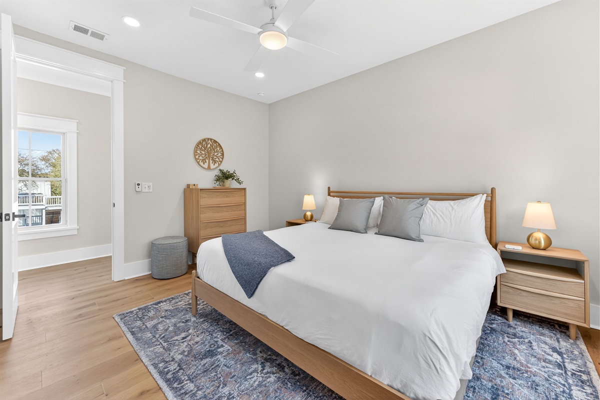 King Bedroom 5 | On Beach Time | 6 30th Ave, Isle of Palms, SC | IOP Escapes
