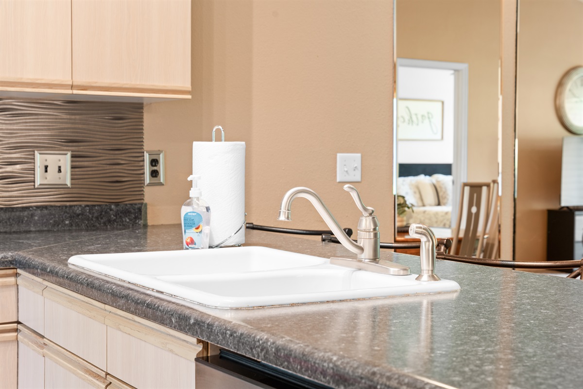 Small practical touches in the kitchen help everyday routines feel simple during your stay.