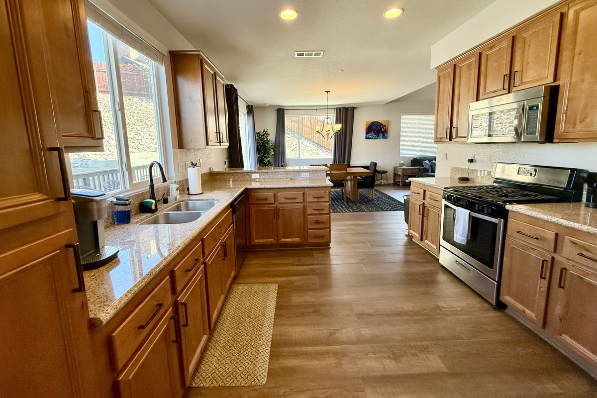 New kitchen flooring. Slow close cabinets.