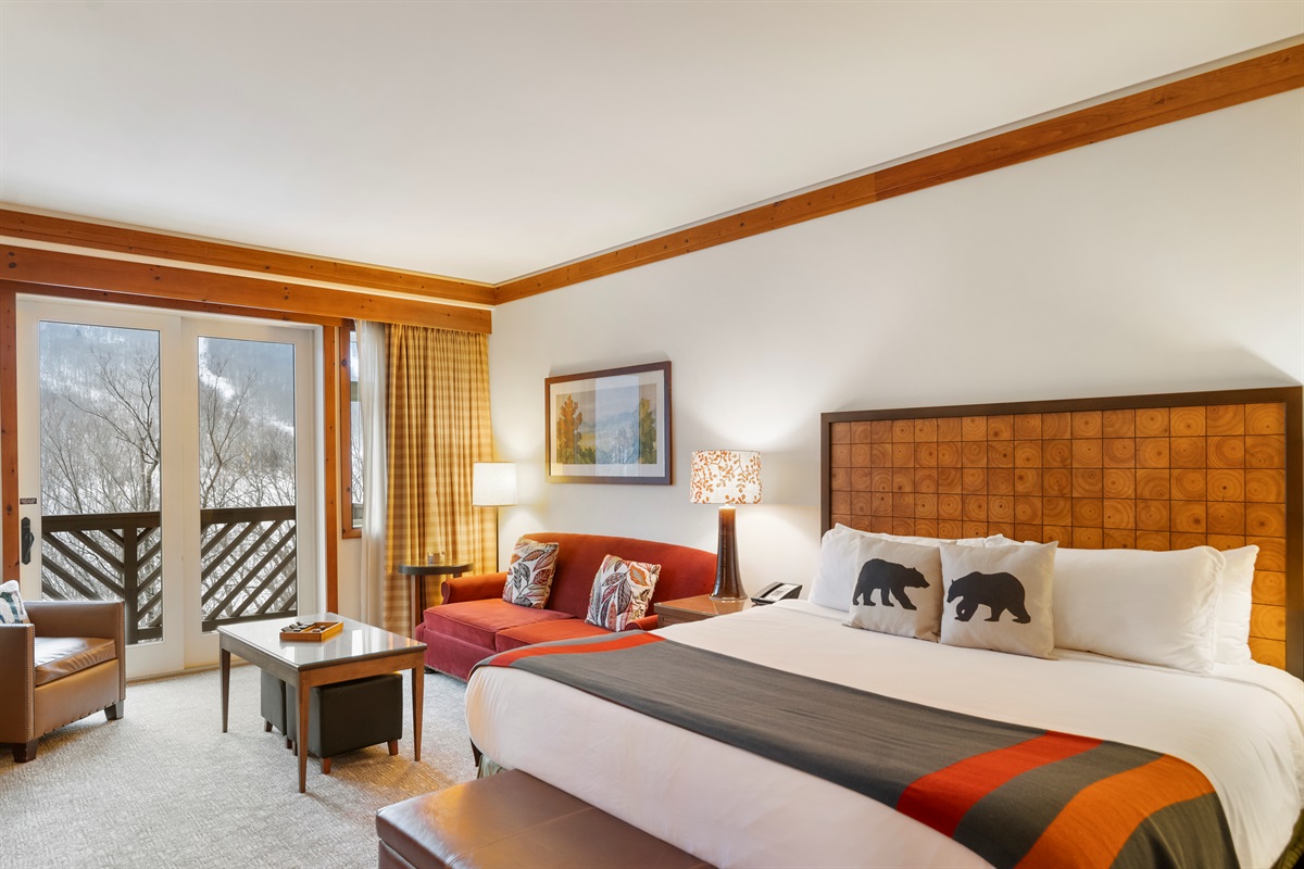 King-size bed and queen-size sleeper sofa