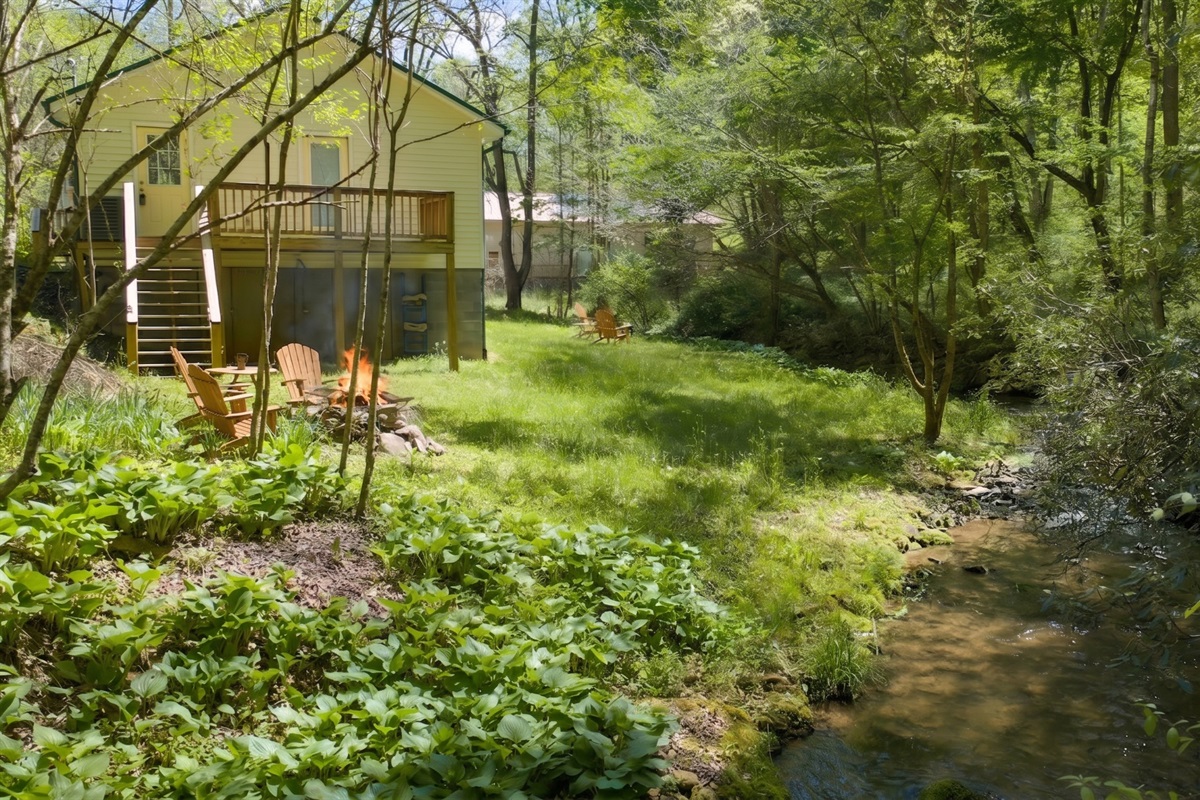 A true mountain experience, wood-burning fire pit beside Yellow Creek.