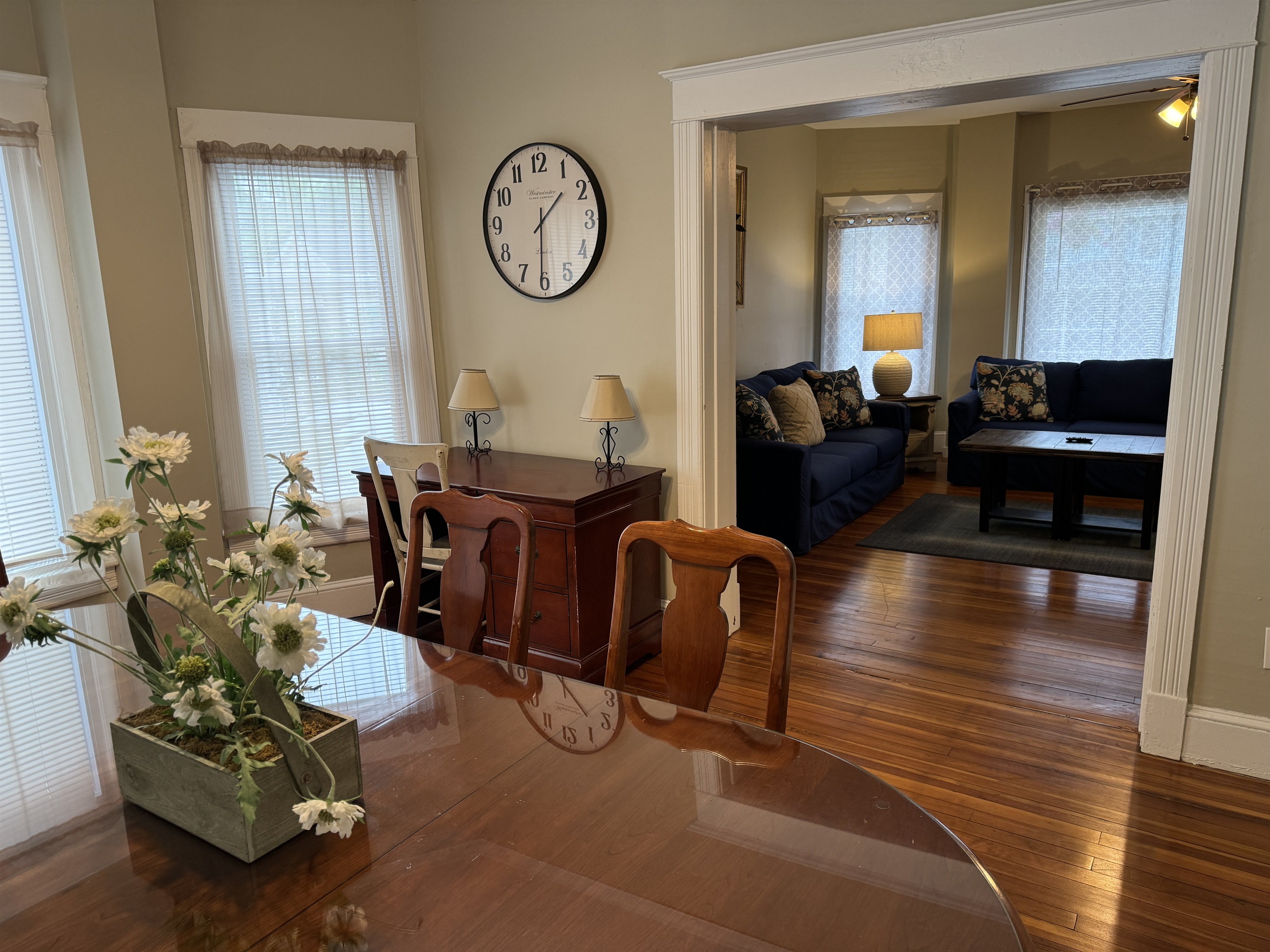 Dining room into living room