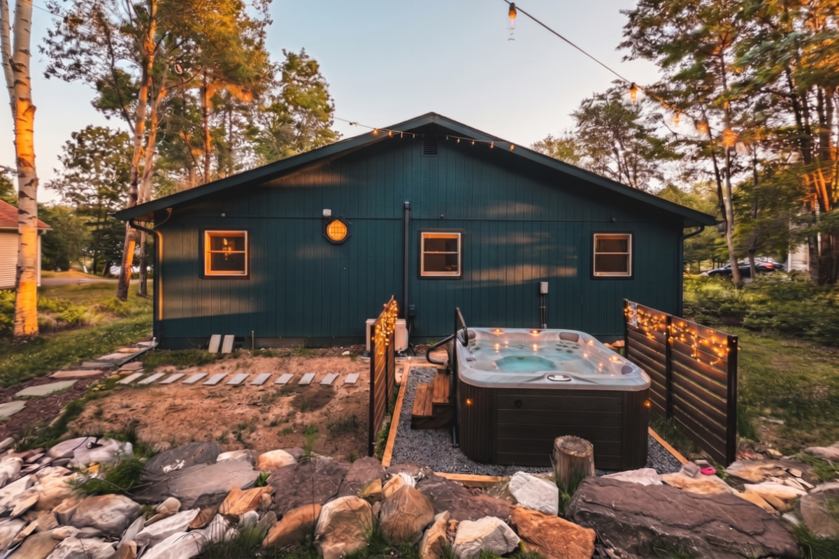 Your private hot tub relaxation begins here