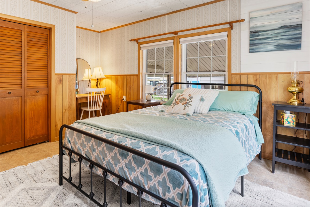Queen Bedroom #1