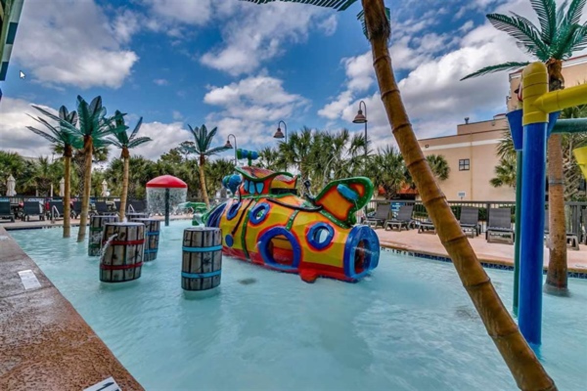 Compass Cove Beautiful Common Areas!