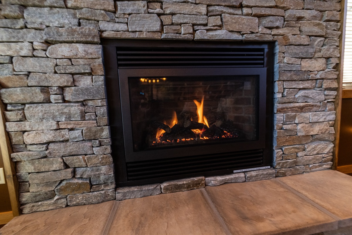 Fireplace - Living Room/Main Level